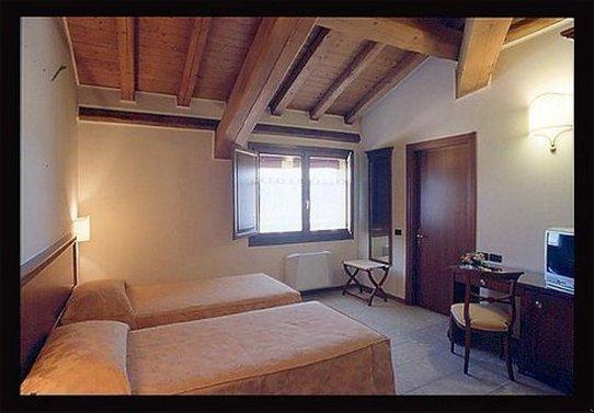 Hotel Fondo Catena Ferrara Kültér fotó